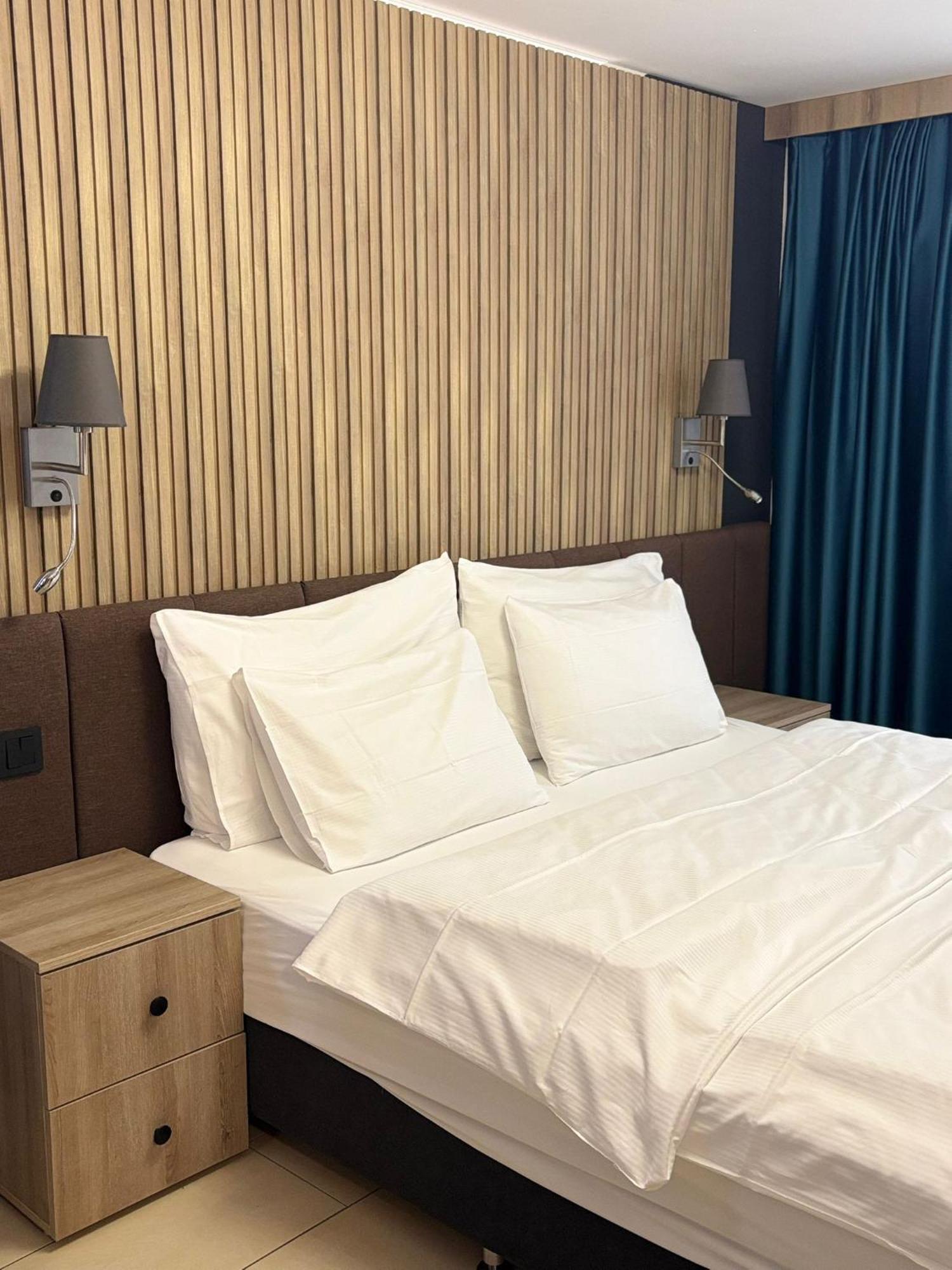 Nani City Hotel Zurich Exterior photo
